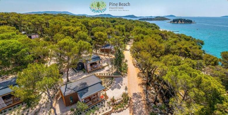 Proljeće u PINE BEACH Resortu, Pakoštane - 2 noćenja za do 5 osoba i 1 dijete do 3,99 godina u Premium mobilnim kućicama