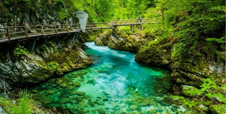 BLED I KANJON VINTGAR - posjetite jedno od najljepših alpskih jezera, kušajte bledske kremšnite i uživajte u prirodnim ljepotama kanjona Vintgar