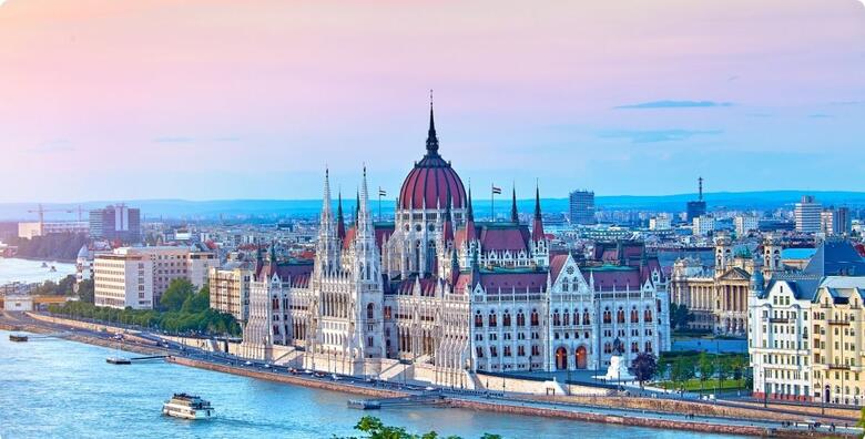 Razgledajte BUDIMPEŠTU - jedan od najljepših gradova u Europi i sve njegove kulturne znamenitosti uz jednodnevni izlet s uključenim prijevozom