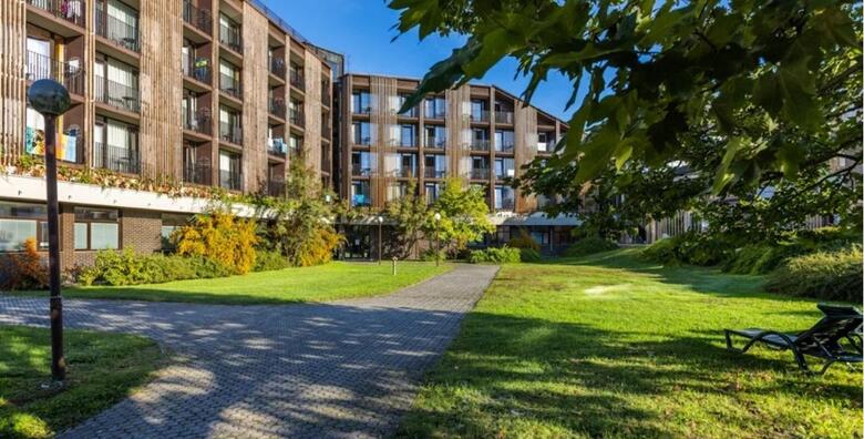 Hotel Termal 4* - 2 noćenja s polupansionom za dvoje ili obitelj + korištenje saune i neograničeno kupanje u bazenima i Termama