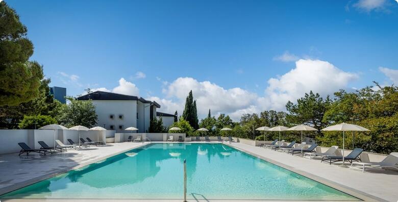 Holiday Resort Ad Turres 3* - top termini uz 5 noćenja s polupansionom za dvoje ili 2 odraslih i do 2 djece do 17,99 godina u Crikvenici