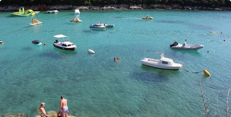 LJETNI ODMOR U ISTRI, Apartmani Unija - 3, 4 ili 7 noćenja za 3 do 5 osoba u Dugoj Uvali samo 300 metara od plaže