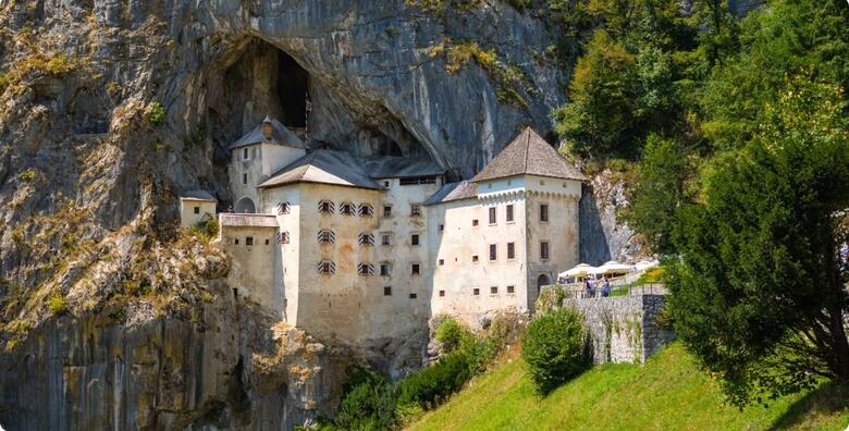POSTOJNSKA JAMA, PREDJAMSKI GRAD I KOPER- jednodnevni izlet u Sloveniju