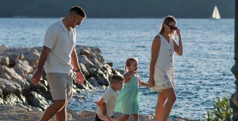 Amadria park u Šibeniku - 2 noćenja u apartmanu 2+2 za 2 odrasle osobe i 2 djece do 11,99 godina + ulaz u Aquapark Dalmatia