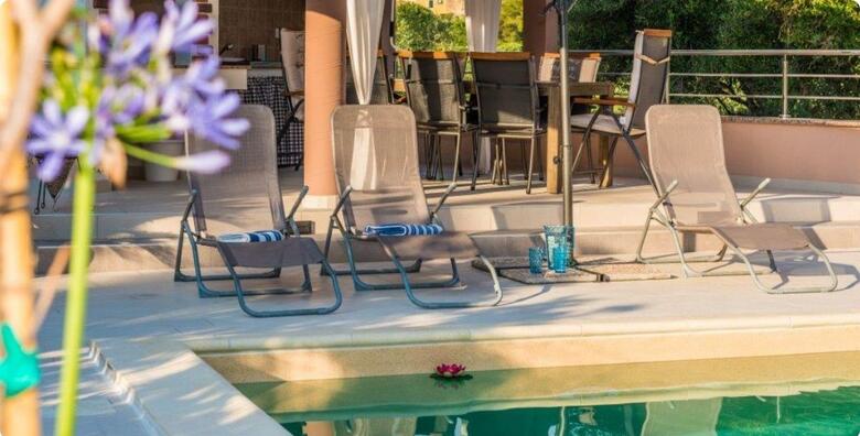 Apartman Maša 3* na UGLJANU - 7 noćenja za do 4 osobe u blizini mora uz neograničeno korištenje vanjskog bazena