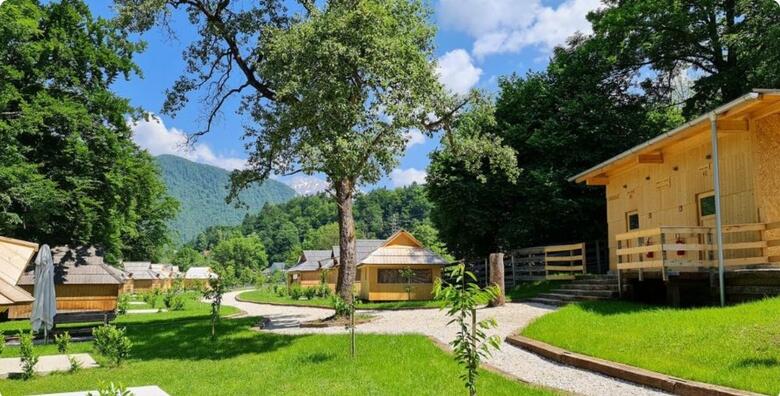 Slovenia Eco Resort - 1 noćenje u glamping kućici za 2 osobe + GRATIS za 1 dijete do 6,99 godina s korištenjem saune i druženjem sa životinjama