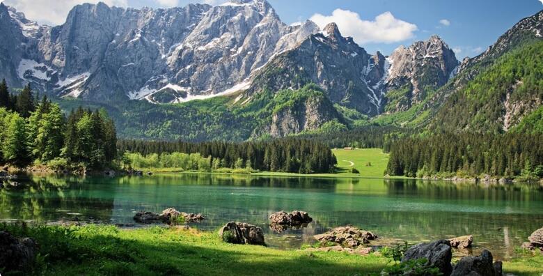 Jednodnevni izlet na BELOPEŠKA JEZERA (Laghi di Fusine) u Julijanskim Alpama