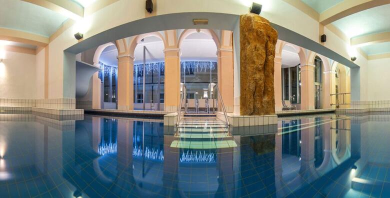 Jesenski odmor u Grand Hotelu Rogaška 4* - 2 noćenja s polupansionom za 2 odraslih+ GRATIS paket za 1 dijete do 6,99 godina uz korištenje bazena, saune i fitnessa