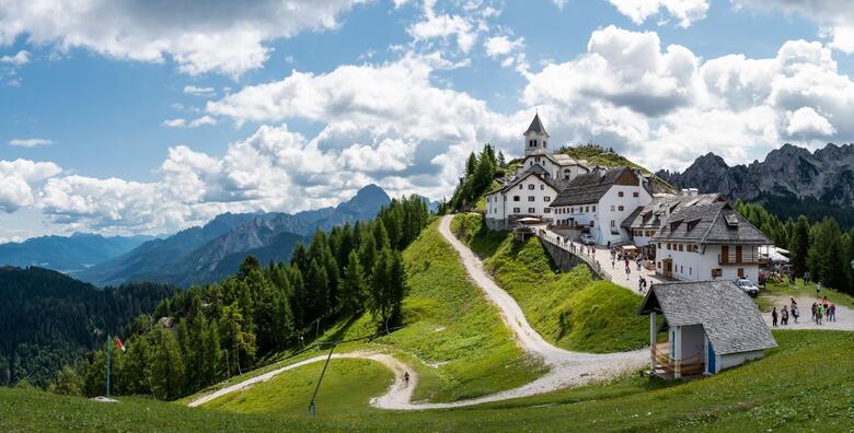 MONTE LUSSARI - planinarski izlet do svetišta u Julijskim Alpama