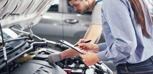 Recall automóvel: reclamações disparam 459% em 2026 após novas regras e falhas no processo