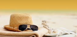 Da reserva ao destino: as marcas (verdadeiramente) recomendadas para levar consigo nas férias
