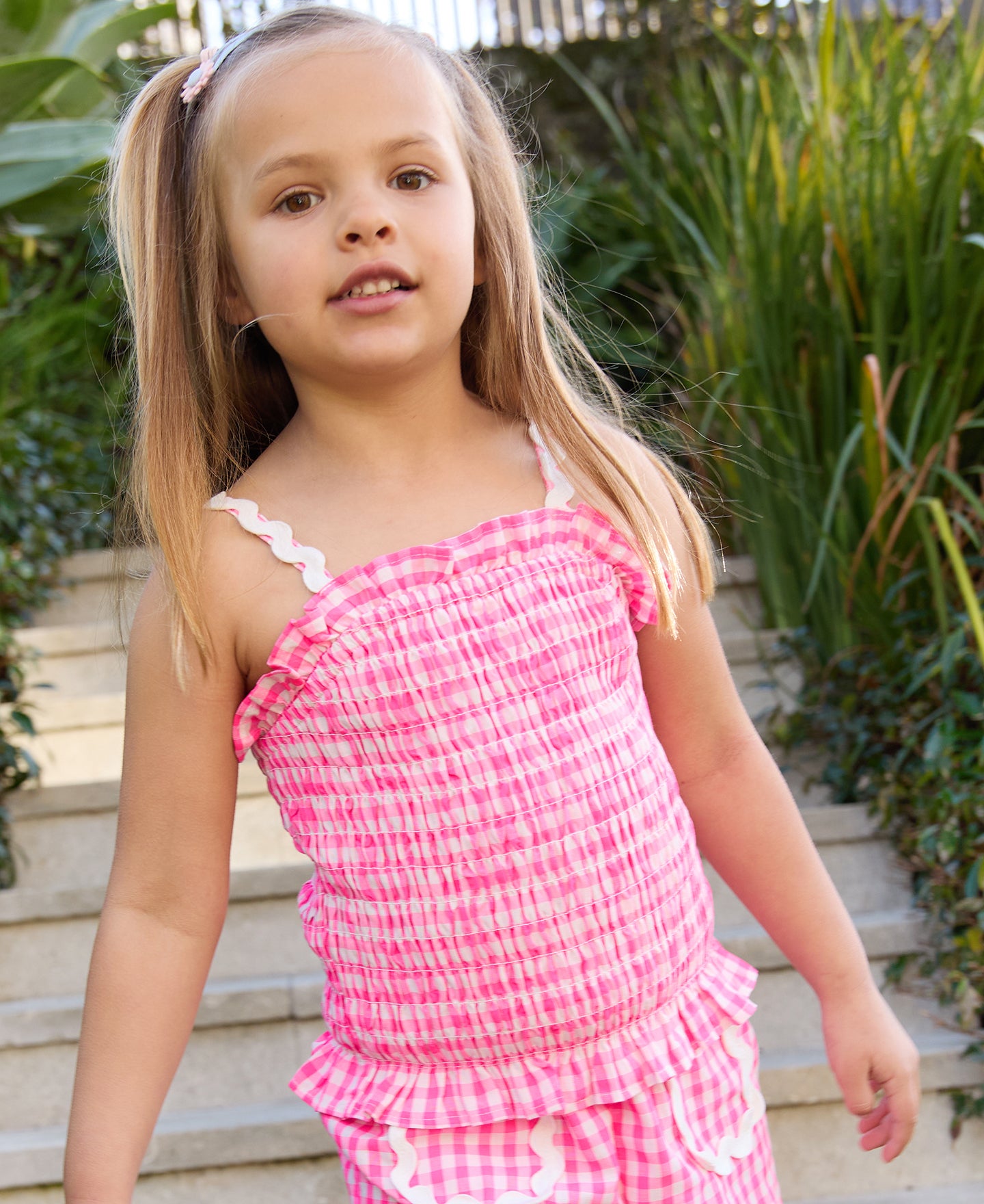 Little kids' Seersucker Gingham Shirred Top