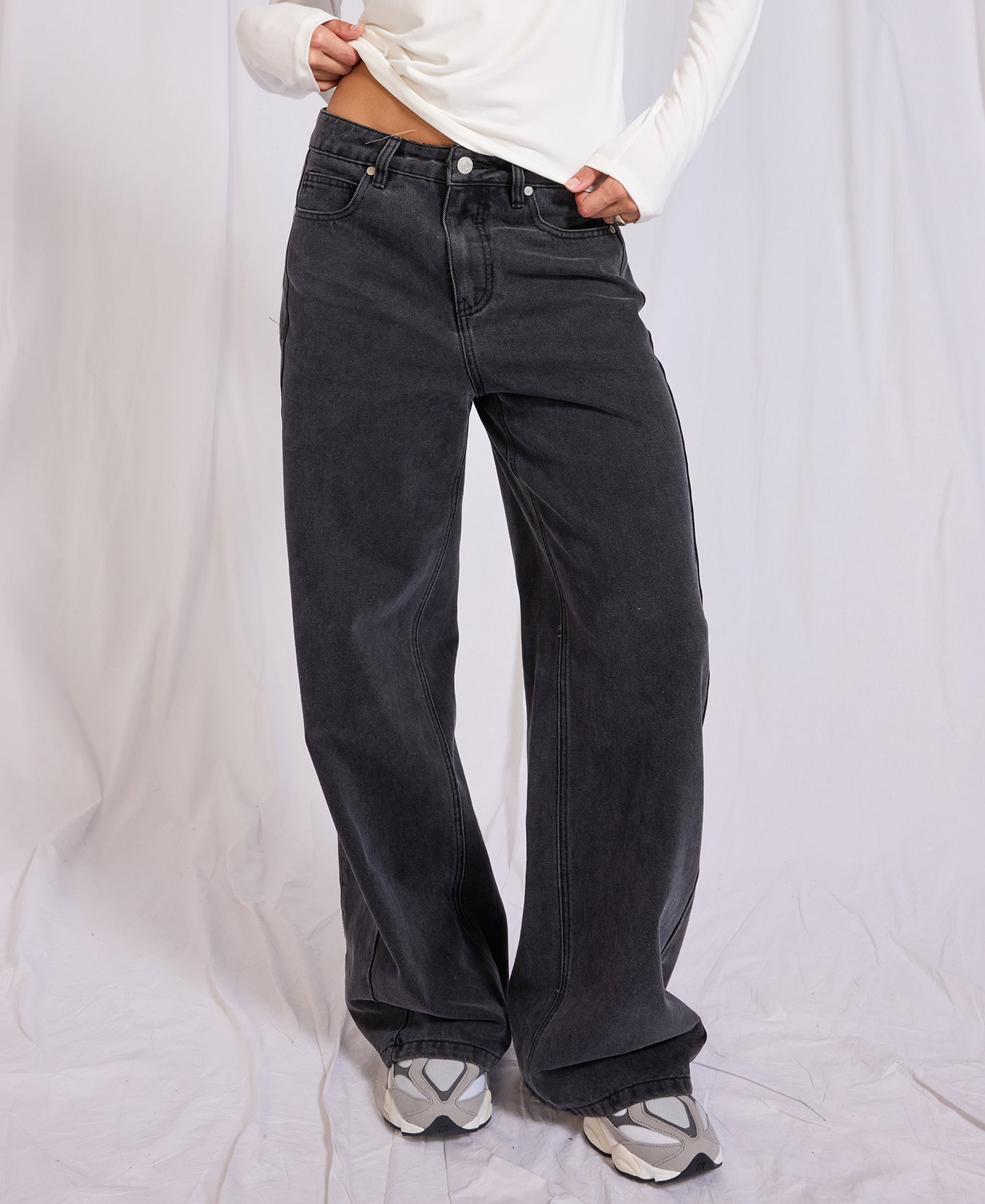 Women's Wide Slouch Jean