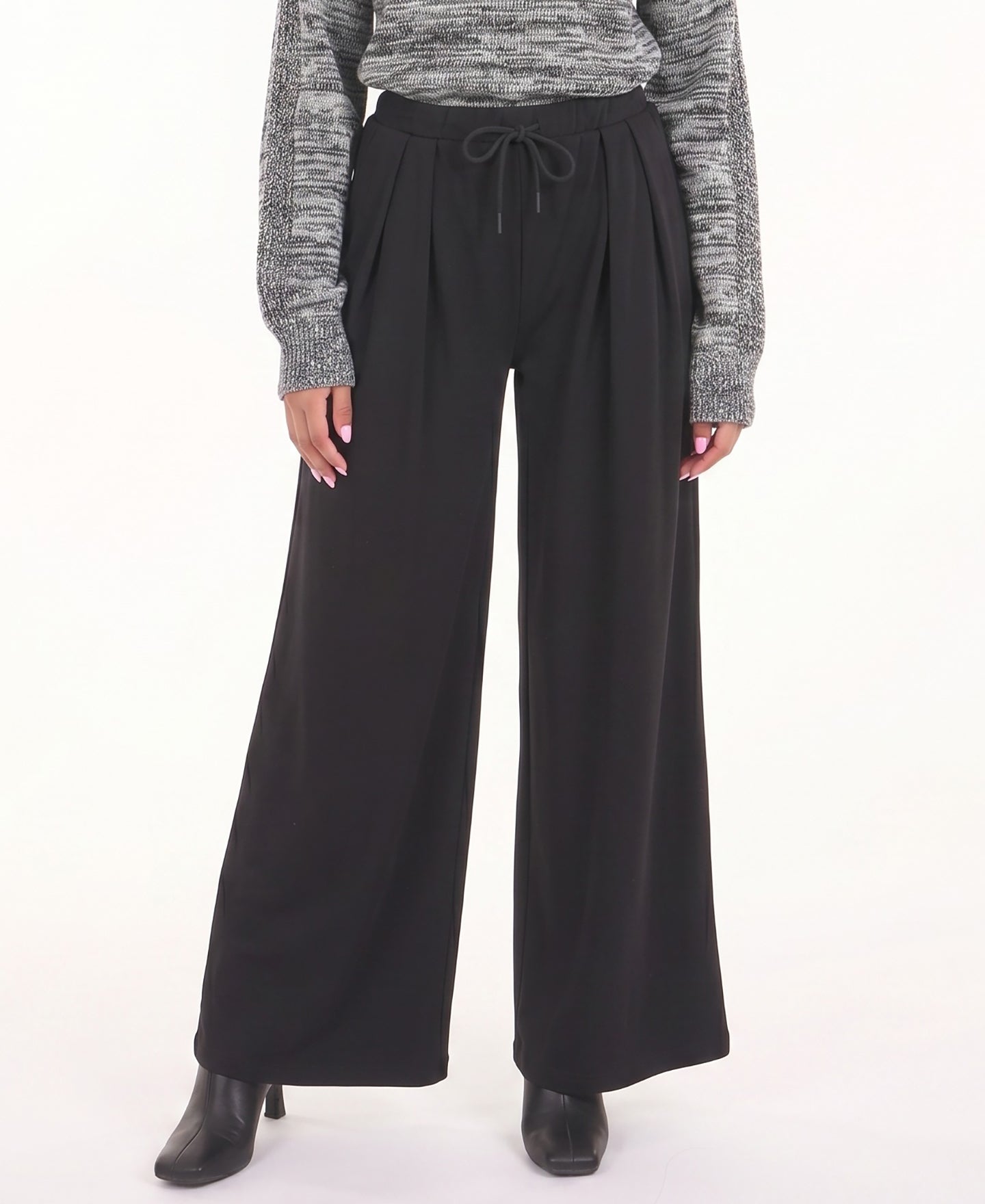 Women's Pleat Wide Leg Ponte Pant