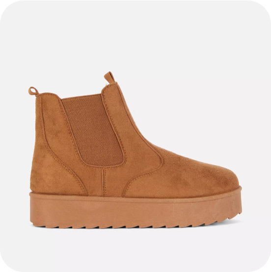 Tanned Faux Fur Lined Chelsea Boots