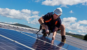 PAINÉIS SOLARES: QUANTOS PRECISO TER PARA A MINHA CASA?