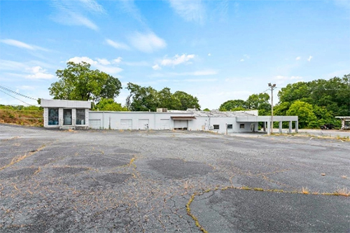 5.1 Acres Commercial Property Auction