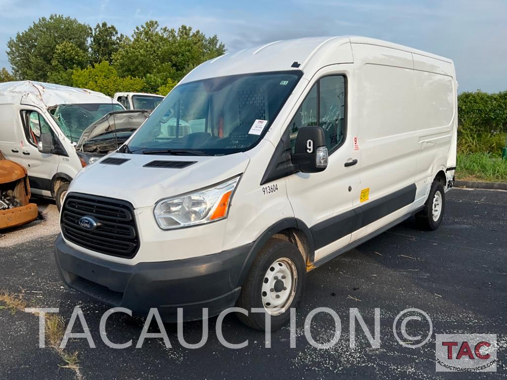 Live Budget Box Truck & Transit Van Auction