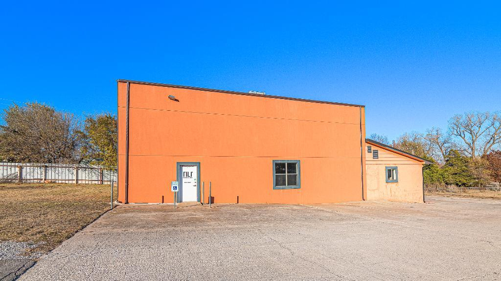 Commercial Real Estate Auction