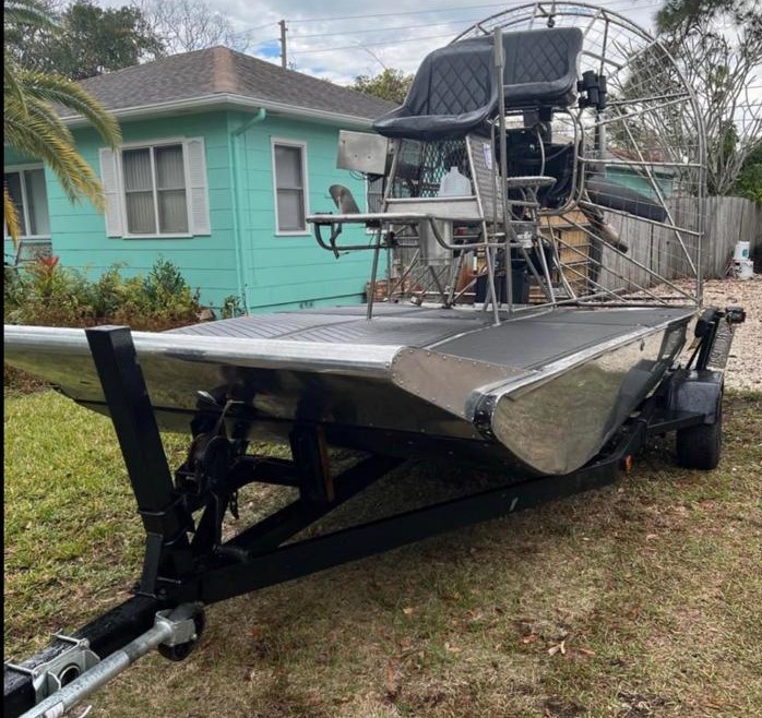 1991 Bear Hull Airboat up for Auction