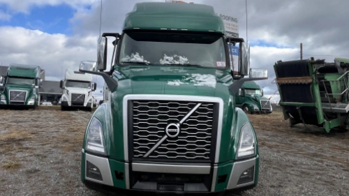 Truck Tractors & Heavy Road Construction Equipment Auction