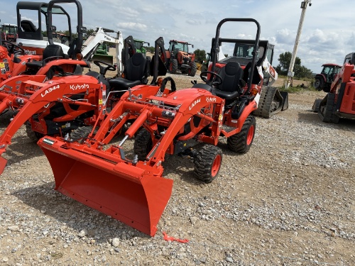 Tractor & Equipment Auction  