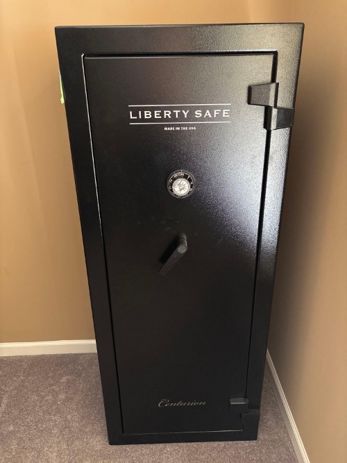 Vander Spears Estate Auctions  