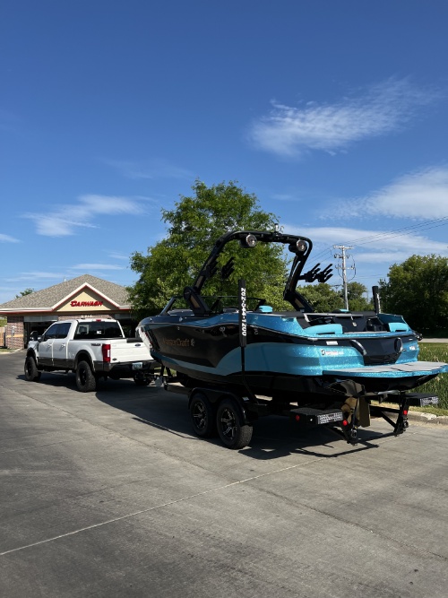 Boat Distributor Surplus Marine & RV Parts Auction