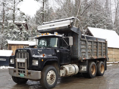 Commercial Trucks Auction  