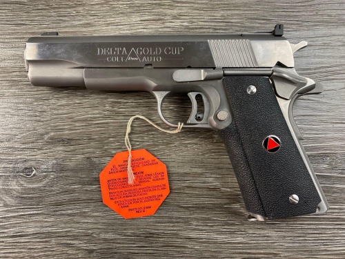 Christmas Firearms Auction  