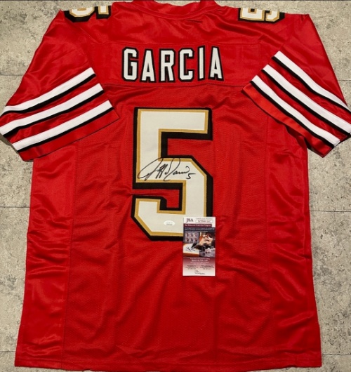 Sports & Entertainment Memorabilia Auction  