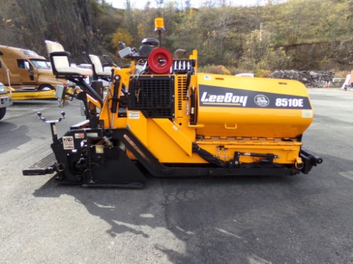 Excellent Paving & Construction Equipment Auction