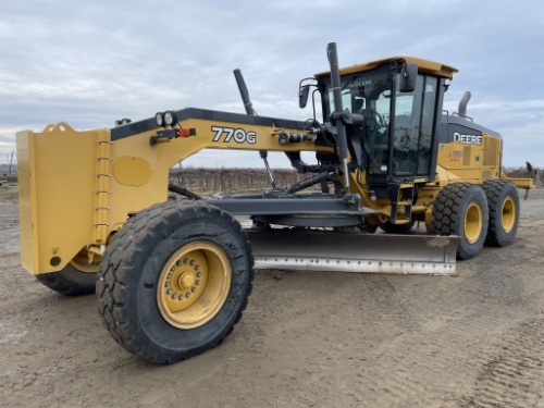 Public Live Virtual Auction