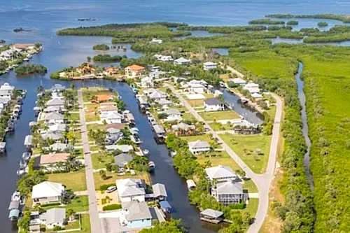 Splash Into Savings: The Ultimate Land Auction! Auction  