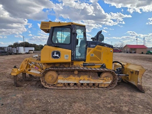 Farm & Ranch March Auction