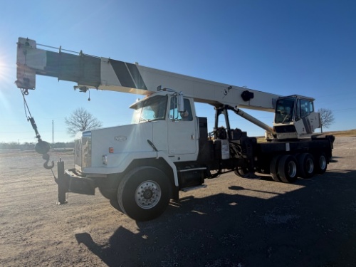 3-Ring Live Heavy Machinery Spring Auction