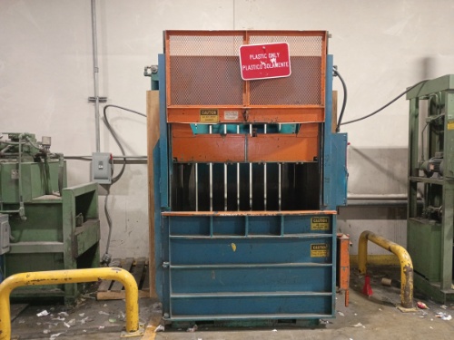 Hudson News - Truck Fleet & Distribution Center