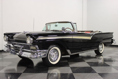 Dan Kruse Classics Car Auction