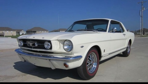 Day 1 - Branson Collector Car Auction