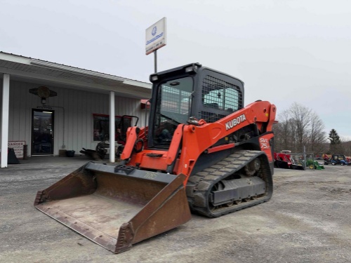 MacFadden's Spring Auction