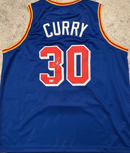 Sports & Entertainment Memorabilia Auction