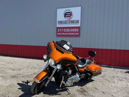 Public Automobile Auction Featuring Vehicles