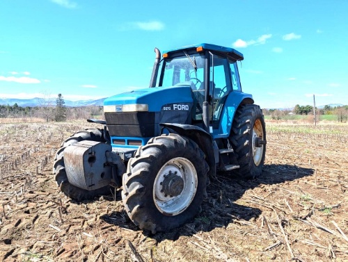 Farm Equipment & Machinery Auction