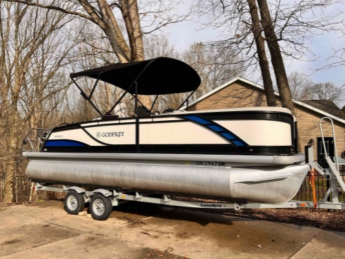 Pontoon Boat Online Only Auction
