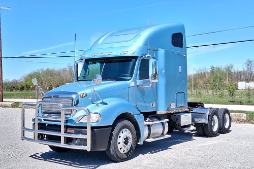 Live Online Only  Trucks & Trailers Auction