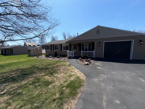 Online & Live Unreserved Real Estate Auction