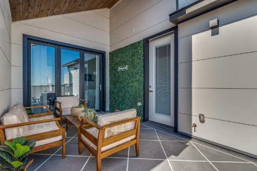 6 New Individual Condos in Bishop Arts District