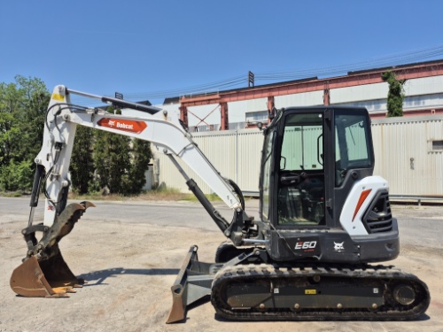 Heavy Equipment Auction