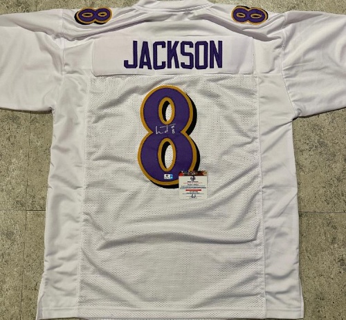 Sports & Entertainment Memorabilia Auction