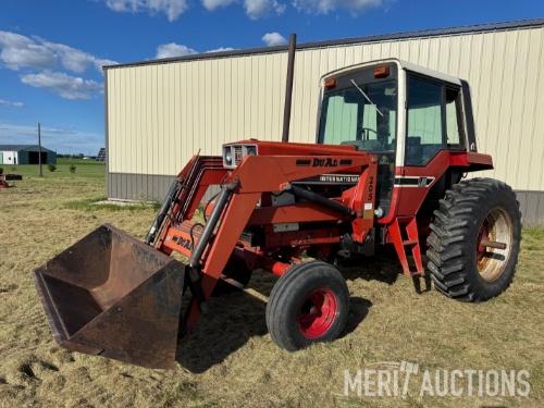 Katie & Rod Voss Online Auction